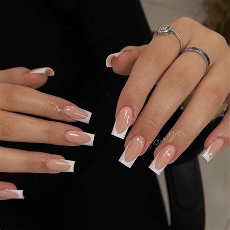 are french tips fake nails